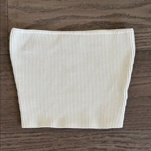 Babaton Ribbed Crop Top